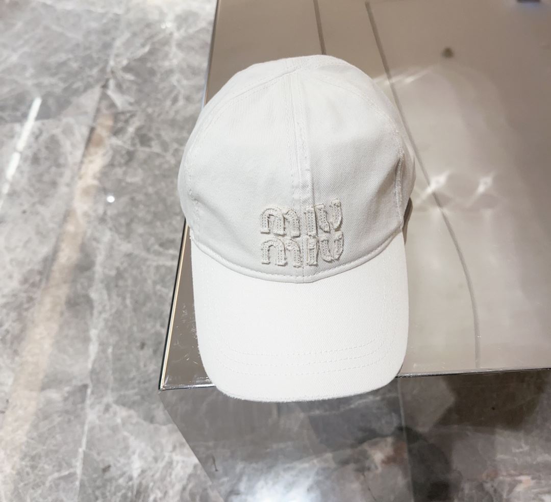 Miu Miu Caps